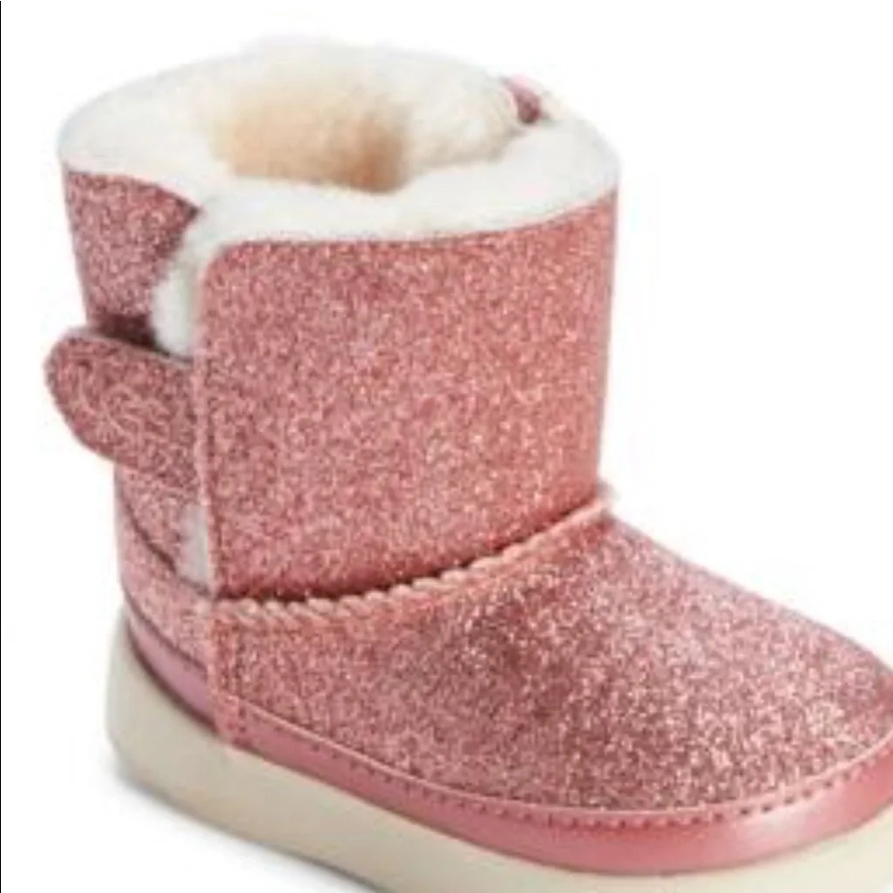 New Ugg keelan glitter pink boots